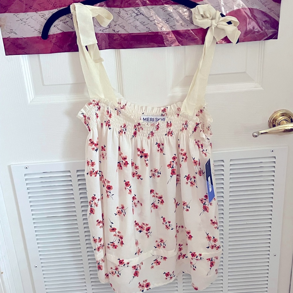 MWT floral tie top